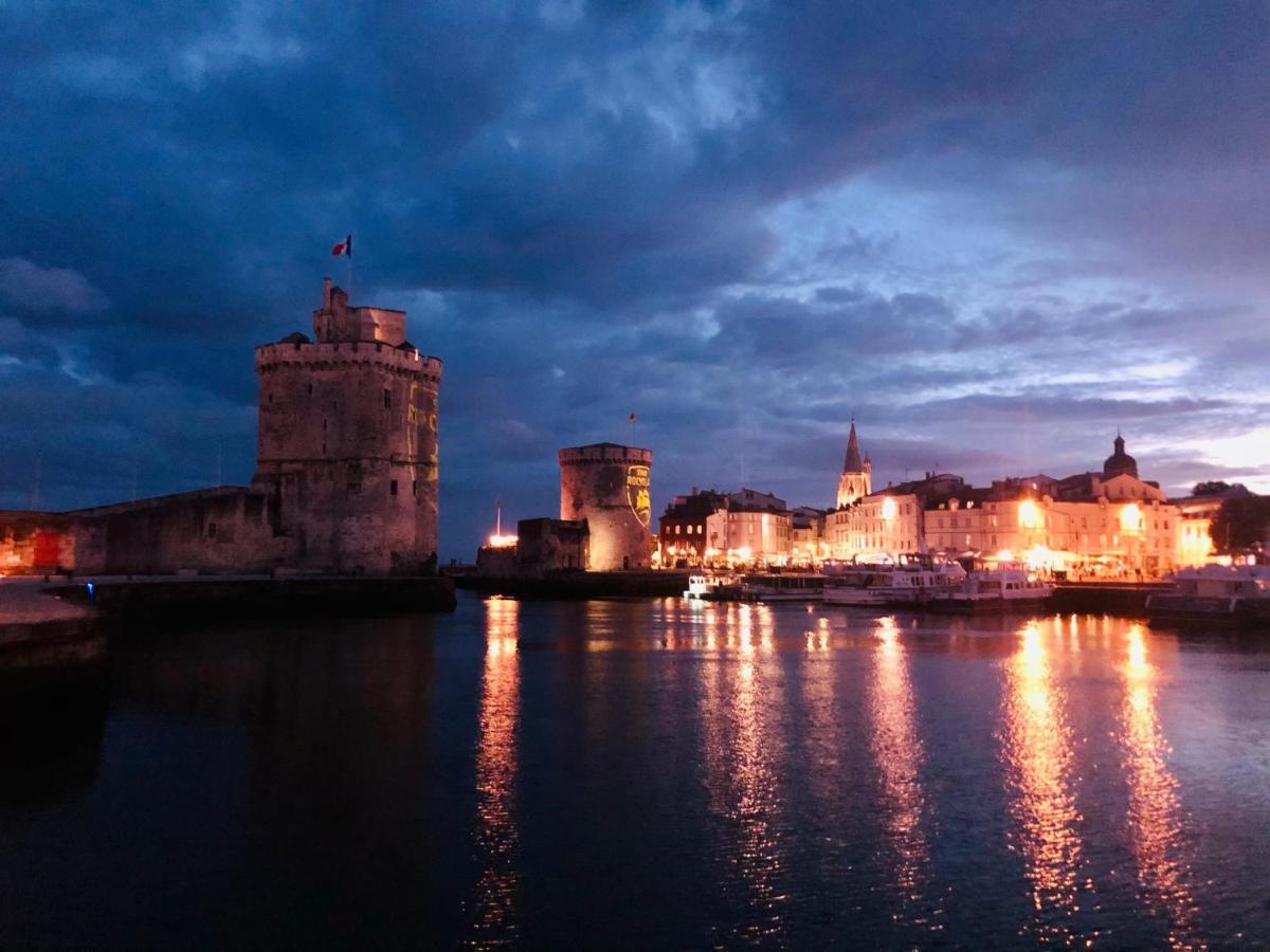 Nuit Insolite Sur Un Voilier Au Coeur De La Rochelle La Rochelle  Exterior foto